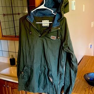 Dravus 1/4 zip pull over hoody jacket.